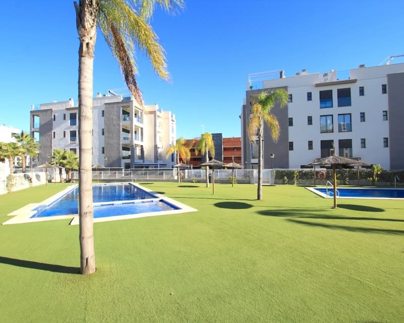 2 makuuhuone Huoneisto myytävänä paikassa Villamartin mukana uima-altaan - 235 000 € (Ref: 9552117)