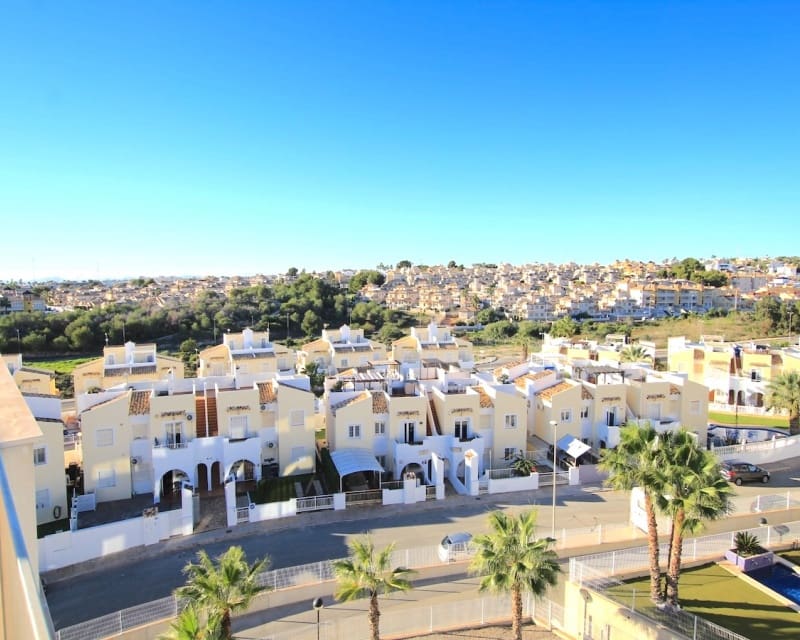 2 makuuhuone Huoneisto myytävänä paikassa Villamartin mukana uima-altaan - 235 000 € (Ref: 9552117)