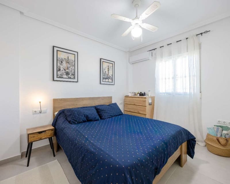 2 chambre Appartement à vendre à Villamartin avec piscine - 169 900 € (Ref: 9552128)