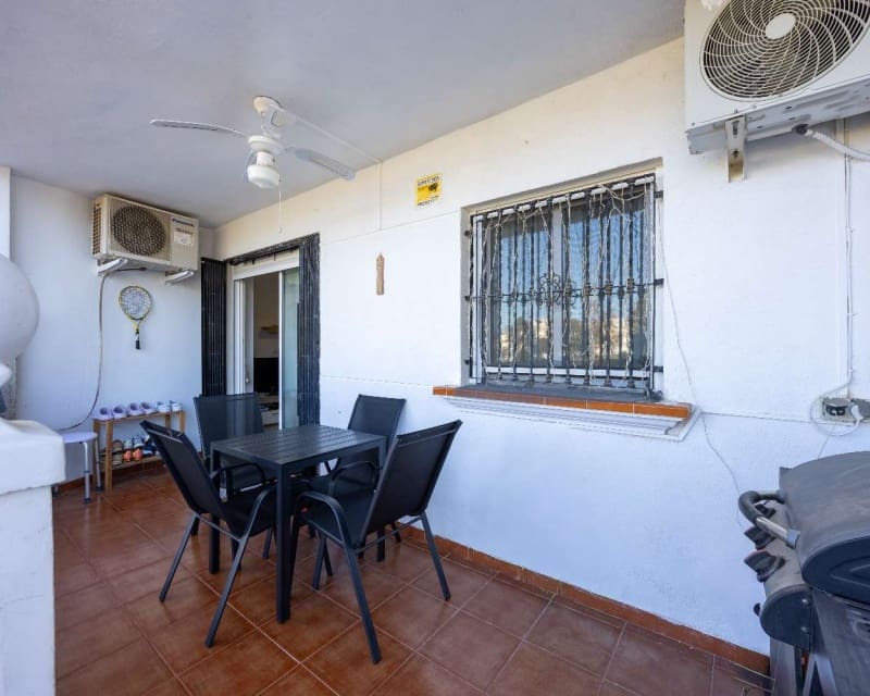 2 chambre Appartement à vendre à Villamartin avec piscine - 169 900 € (Ref: 9552128)