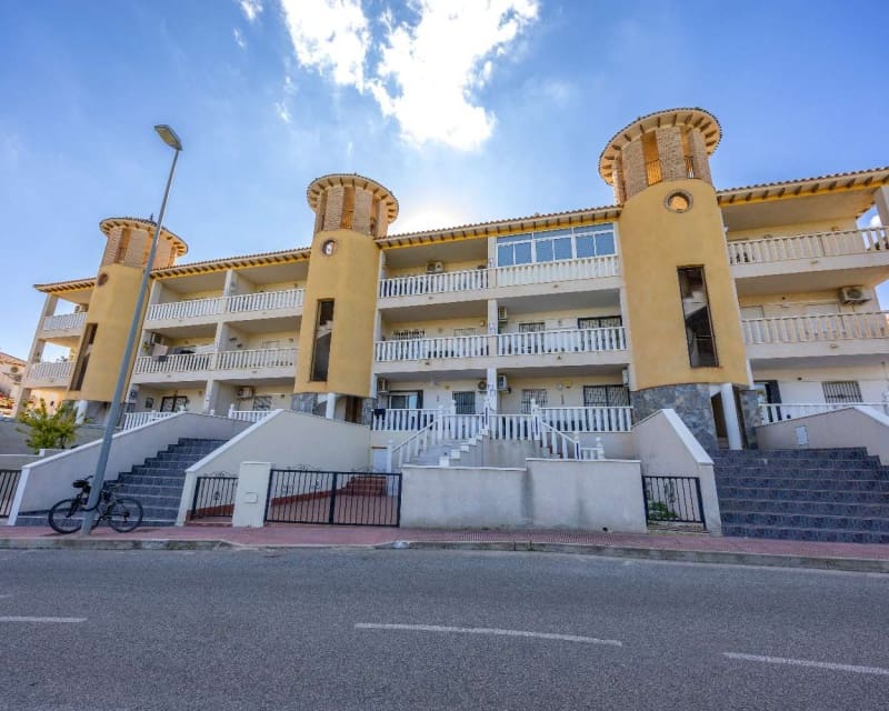 2 chambre Appartement à vendre à Villamartin avec piscine - 169 900 € (Ref: 9552128)