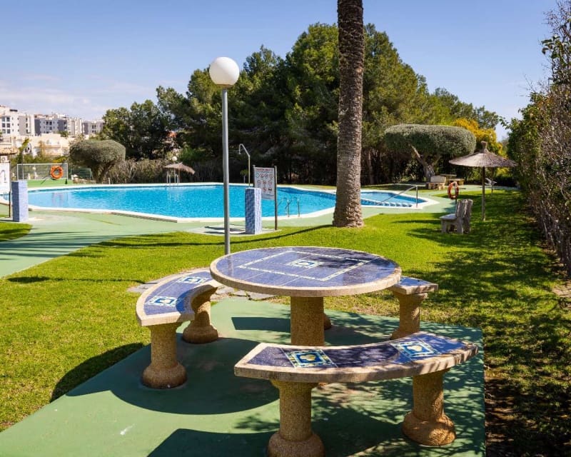 2 chambre Appartement à vendre à Villamartin avec piscine - 169 900 € (Ref: 9552128)