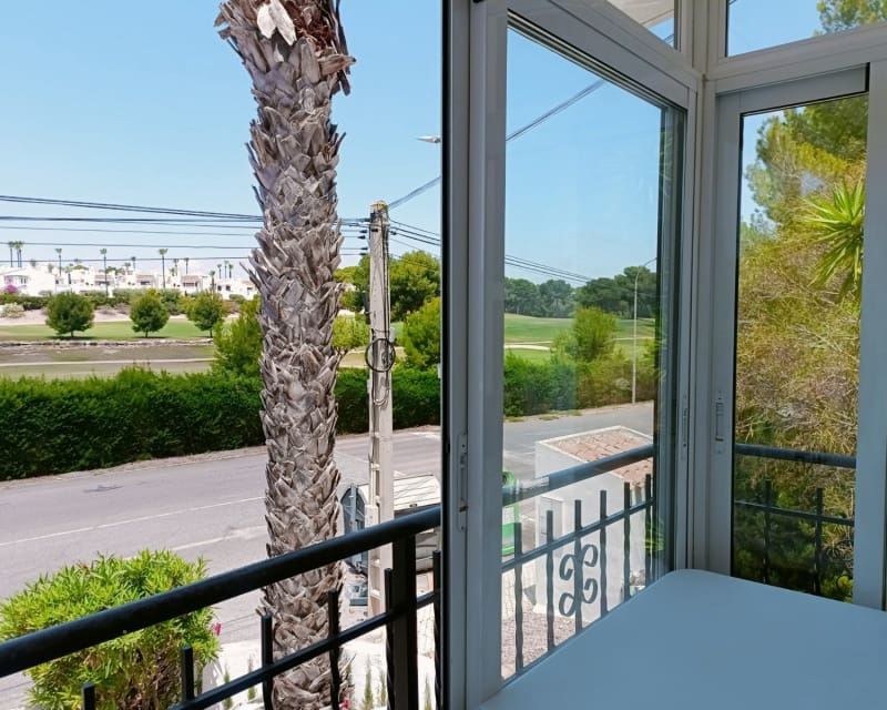 3 quarto Apartamento para venda em Villamartin com piscina - 249 000 € (Ref: 9552129)