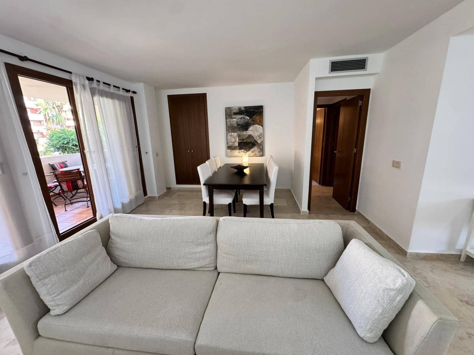 2 bedroom Apartment for sale in Punta Prima with pool - € 265,000 (Ref: 9552130)