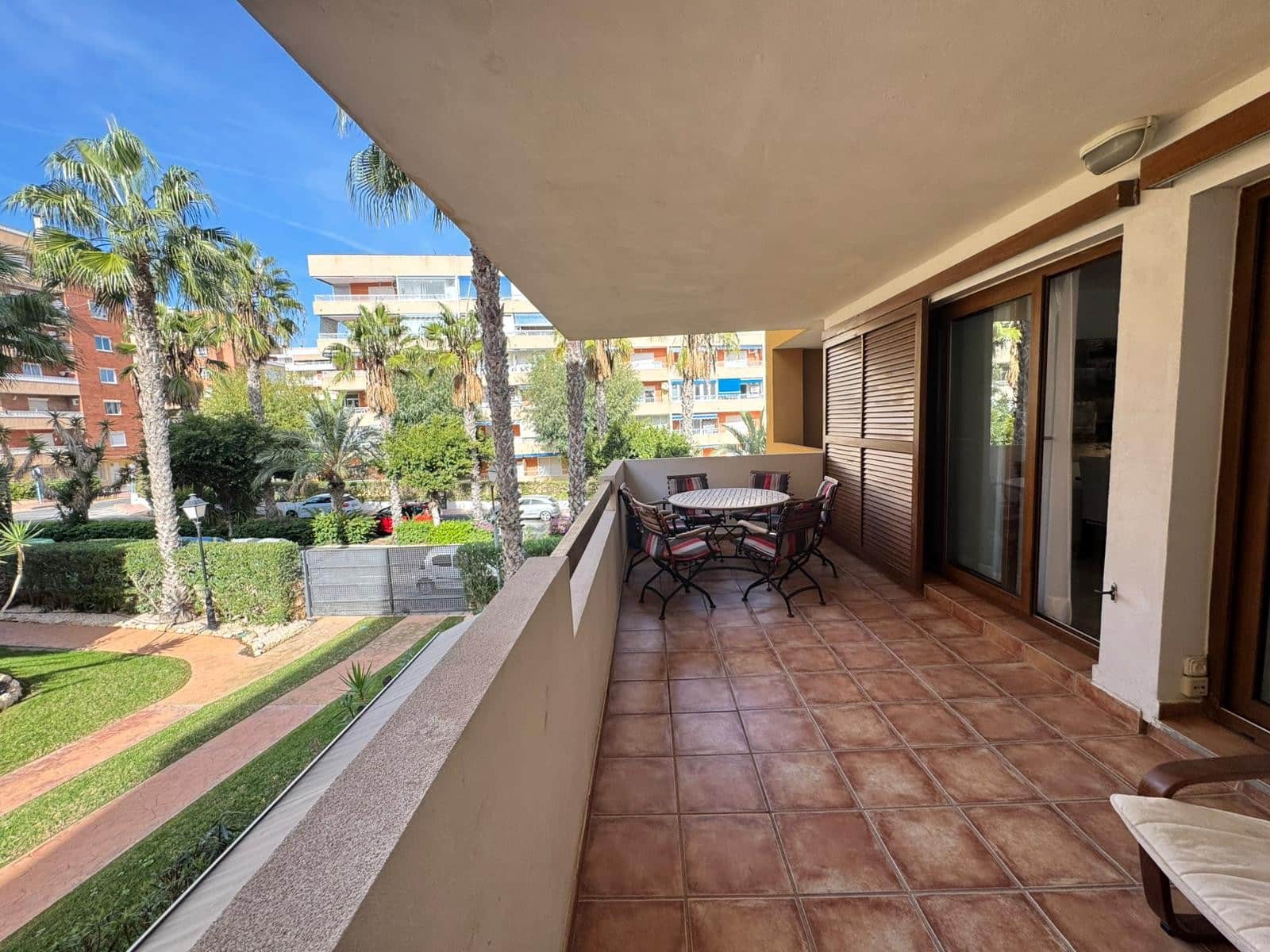 2 bedroom Apartment for sale in Punta Prima with pool - € 265,000 (Ref: 9552130)