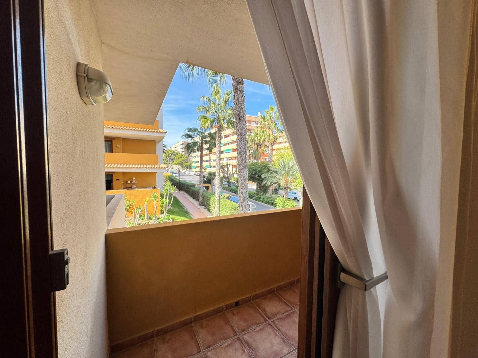 2 bedroom Apartment for sale in Punta Prima with pool - € 265,000 (Ref: 9552130)