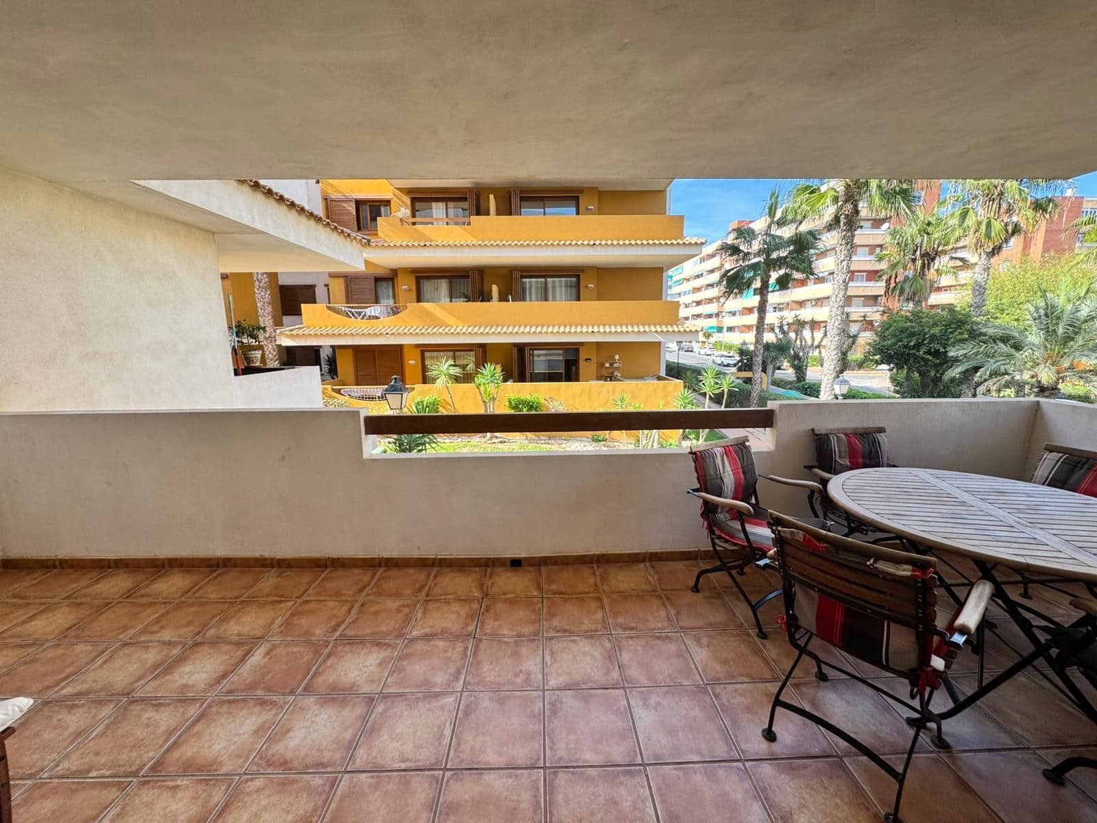 2 bedroom Apartment for sale in Punta Prima with pool - € 265,000 (Ref: 9552130)