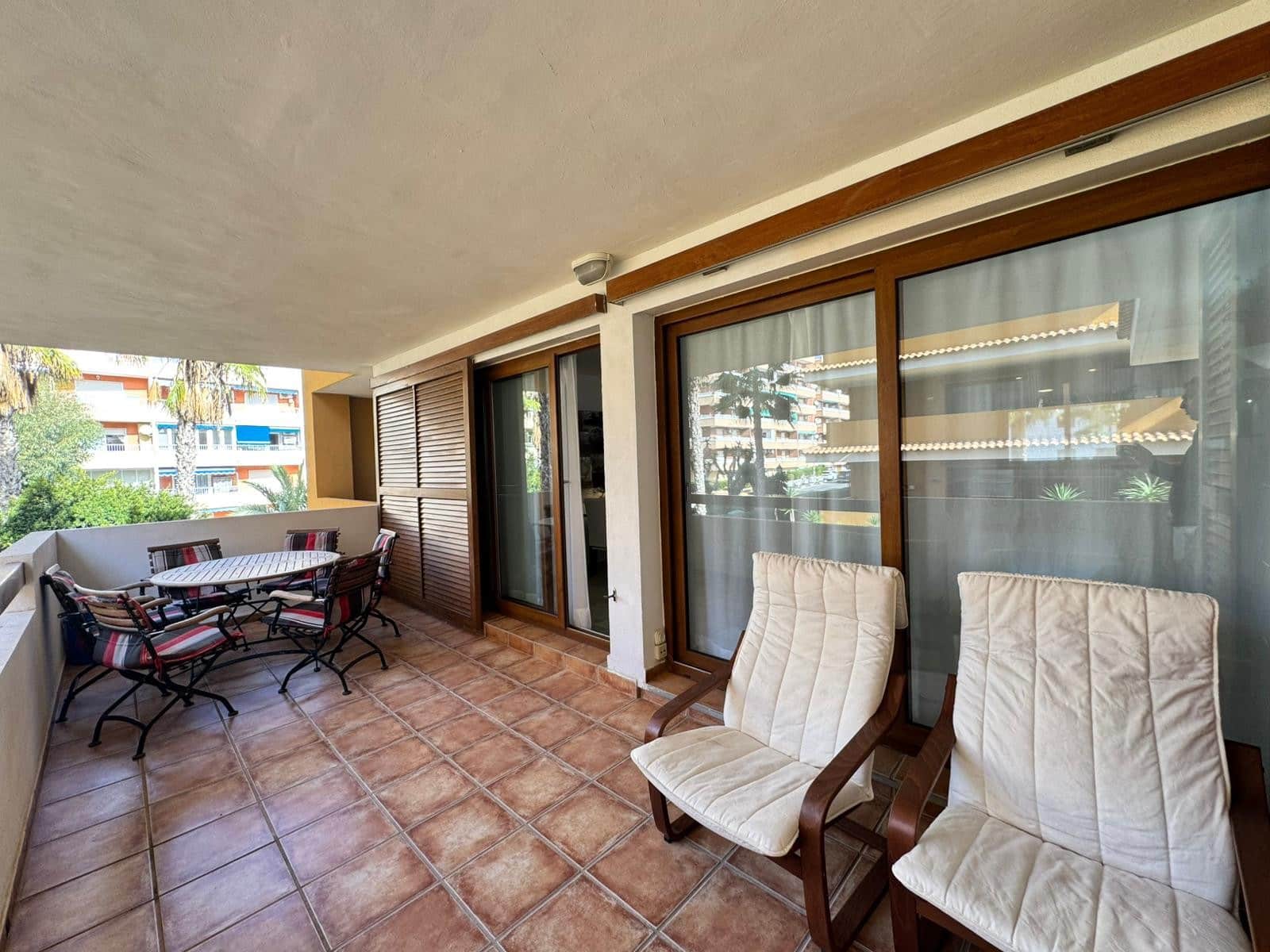 2 bedroom Apartment for sale in Punta Prima with pool - € 265,000 (Ref: 9552130)