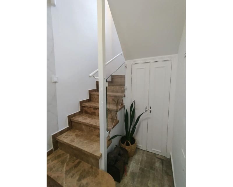 4 bedroom Villa for sale in Villamartin with pool - € 408,000 (Ref: 9552141)