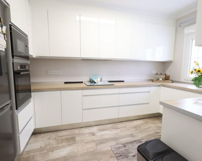 4 bedroom Villa for sale in Villamartin with pool - € 408,000 (Ref: 9552141)