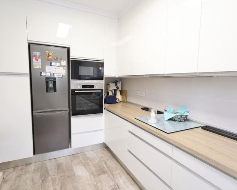 4 bedroom Villa for sale in Villamartin with pool - € 408,000 (Ref: 9552141)