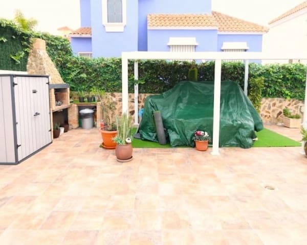 4 camera da letto Villa in vendita in Villamartin, Orihuela con piscina - 415.000 € (Rif: 9552141)