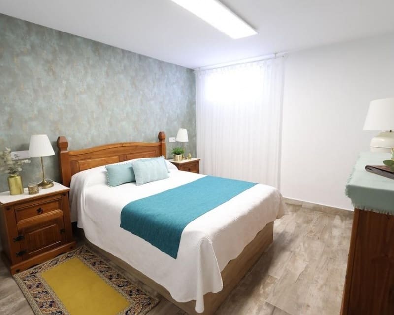 4 bedroom Villa for sale in Villamartin with pool - € 408,000 (Ref: 9552141)