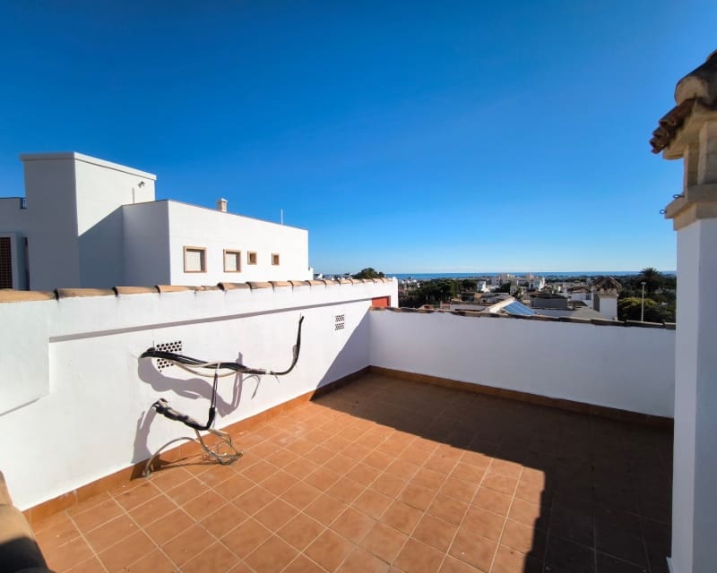 3 quarto Moradia para venda em Villamartin com piscina - 399 900 € (Ref: 9552151)