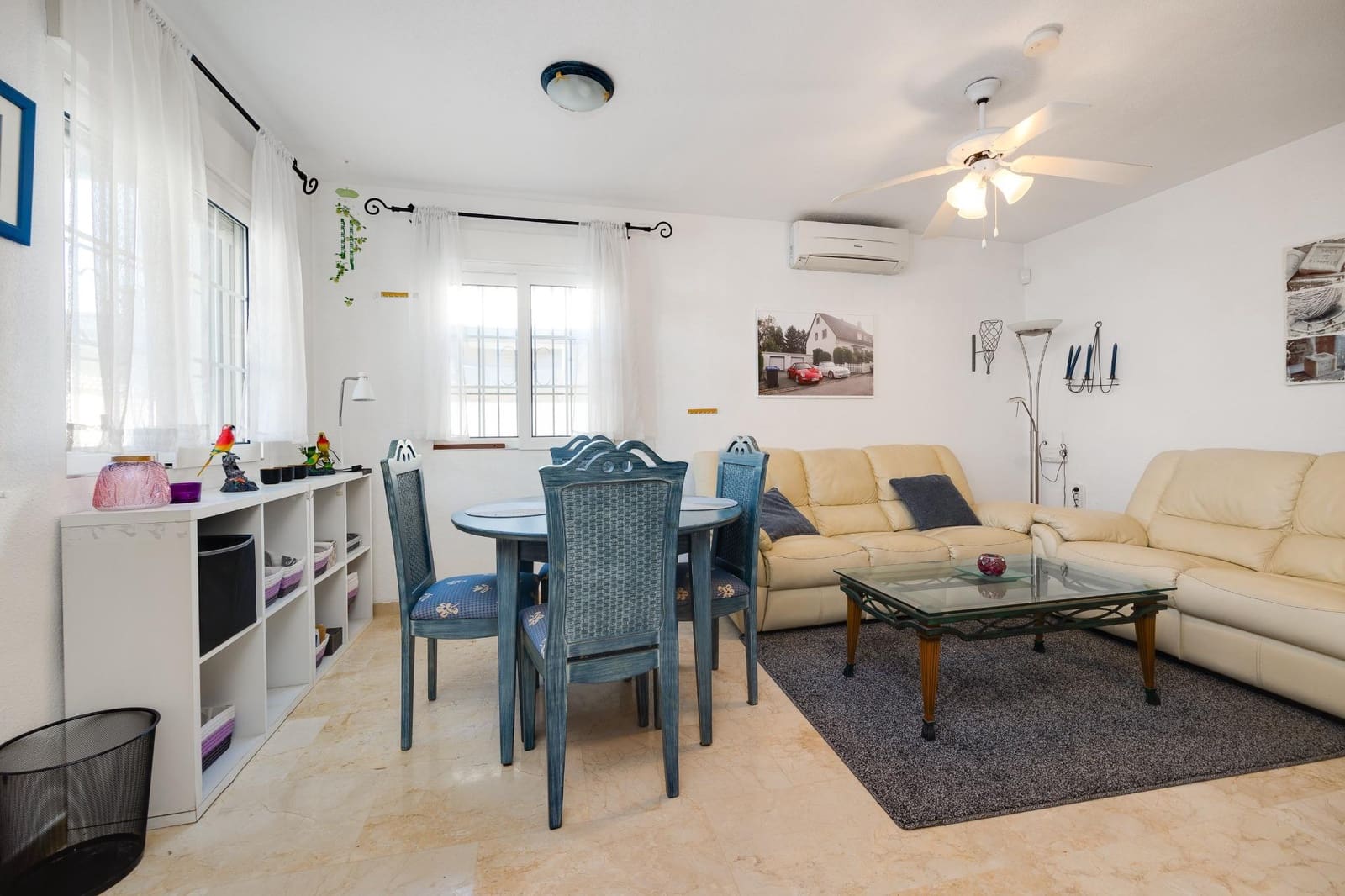 3 slaapkamer Villa te koop in Playa Flamenca met zwembad - € 236.000 (Ref: 9552153)