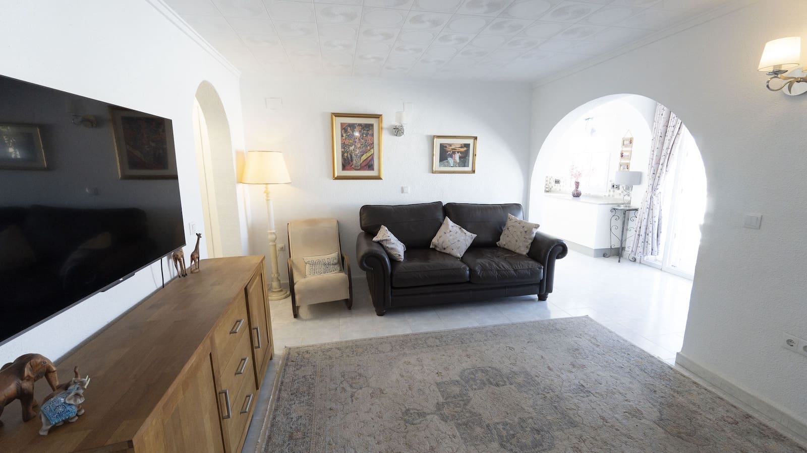 3 bedroom Villa for sale in San Luis with pool - € 335,000 (Ref: 9552154)