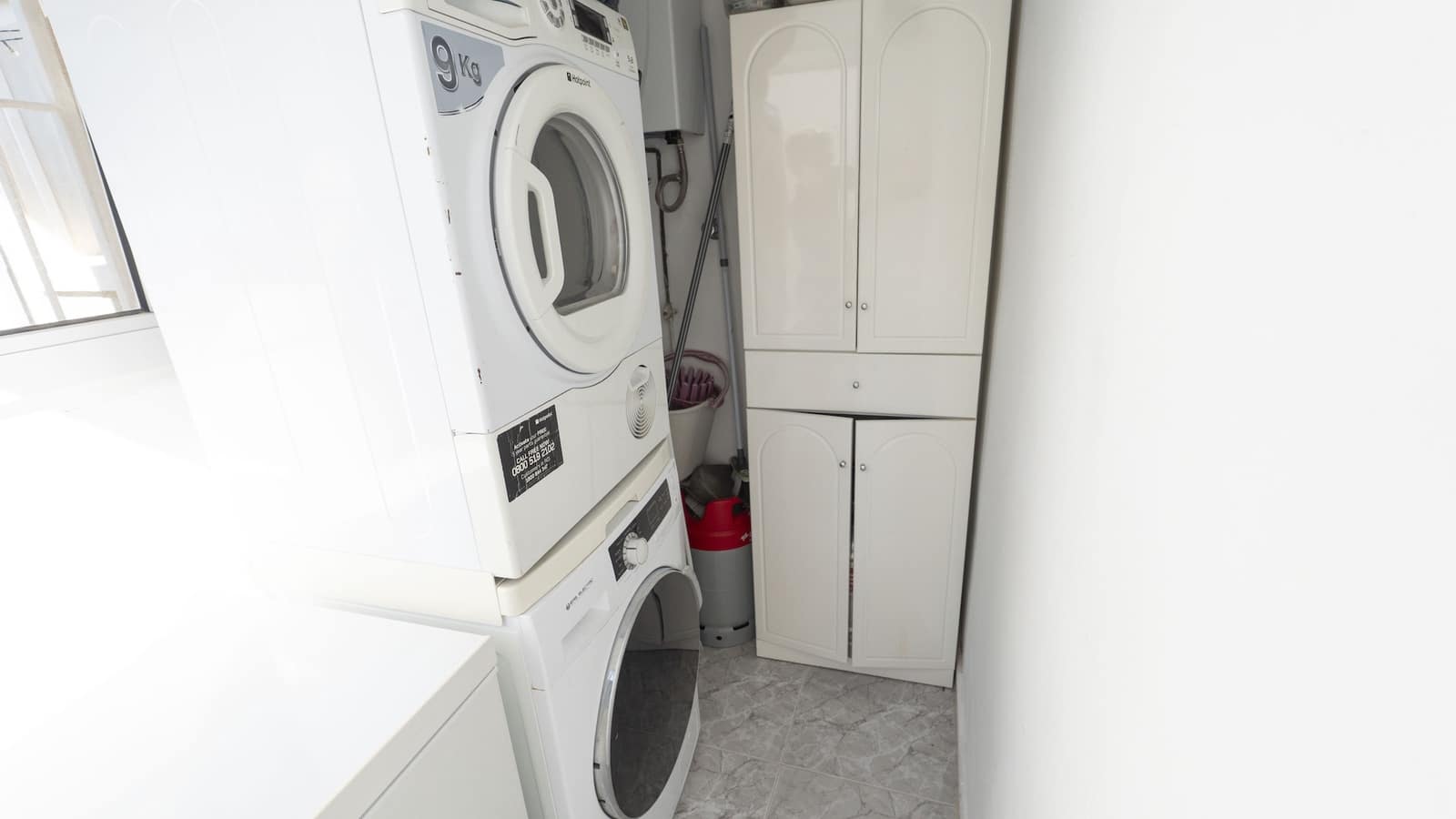 3 bedroom Villa for sale in San Luis with pool - € 335,000 (Ref: 9552154)