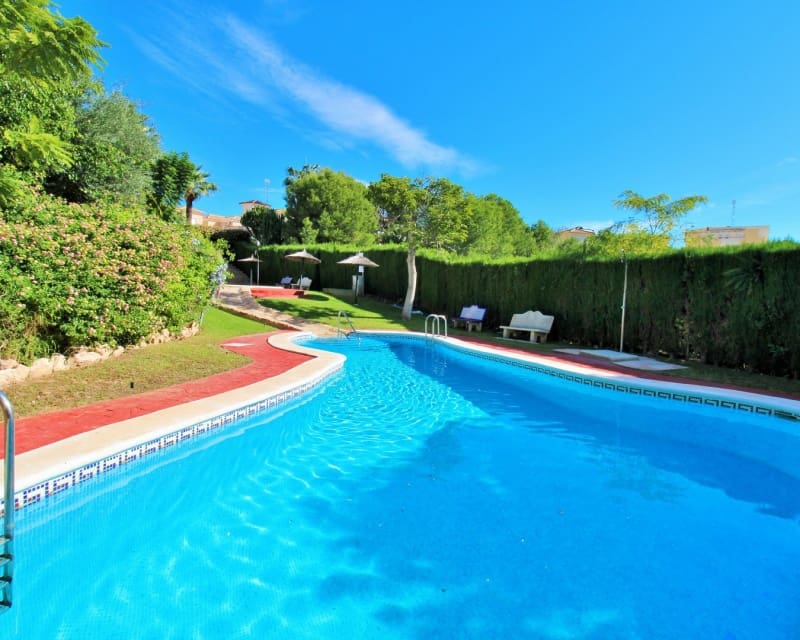 2 Zimmer Apartment zu verkaufen in Playa Flamenca mit Pool - 199.000 € (Ref: 9552168)