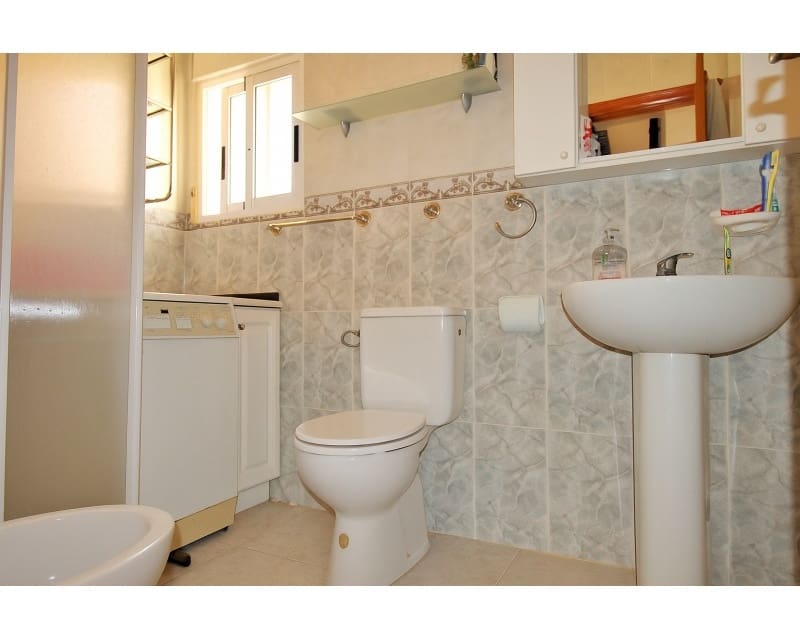 3 camera da letto Casa in vendita in Villamartin con piscina - 249.990 € (Rif: 9552170)