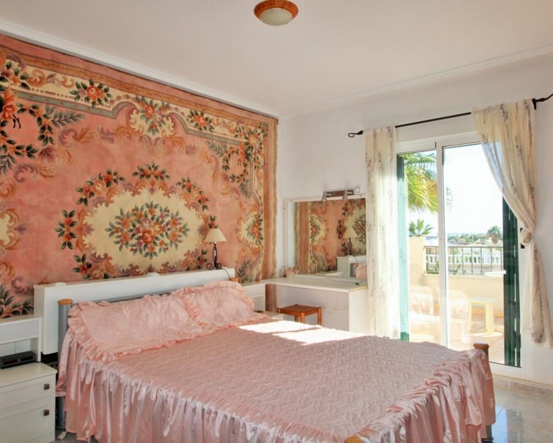 3 camera da letto Casa in vendita in Villamartin con piscina - 249.990 € (Rif: 9552170)