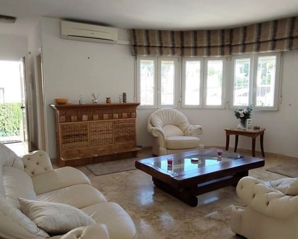 3 makuuhuone Huvila myytävänä paikassa Villamartin, Orihuela mukana uima-altaan - 465 000 € (Ref: 9552171)