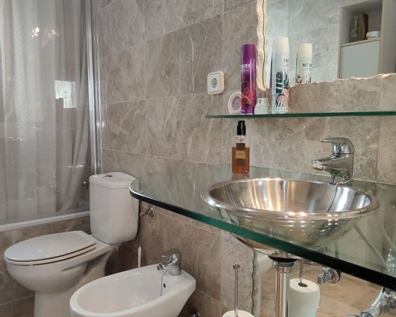 3 makuuhuone Huvila myytävänä paikassa Villamartin mukana uima-altaan - 465 000 € (Ref: 9552171)