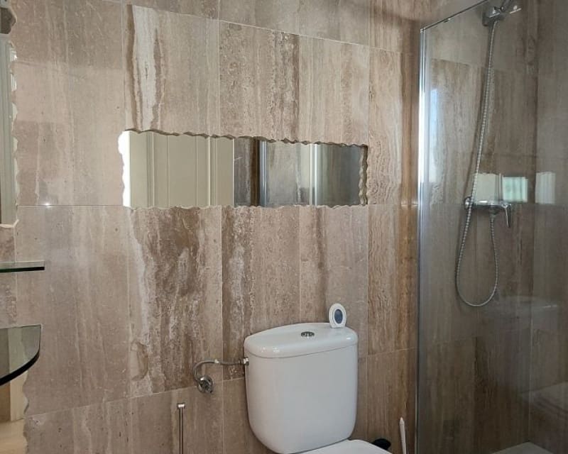 3 makuuhuone Huvila myytävänä paikassa Villamartin mukana uima-altaan - 465 000 € (Ref: 9552171)