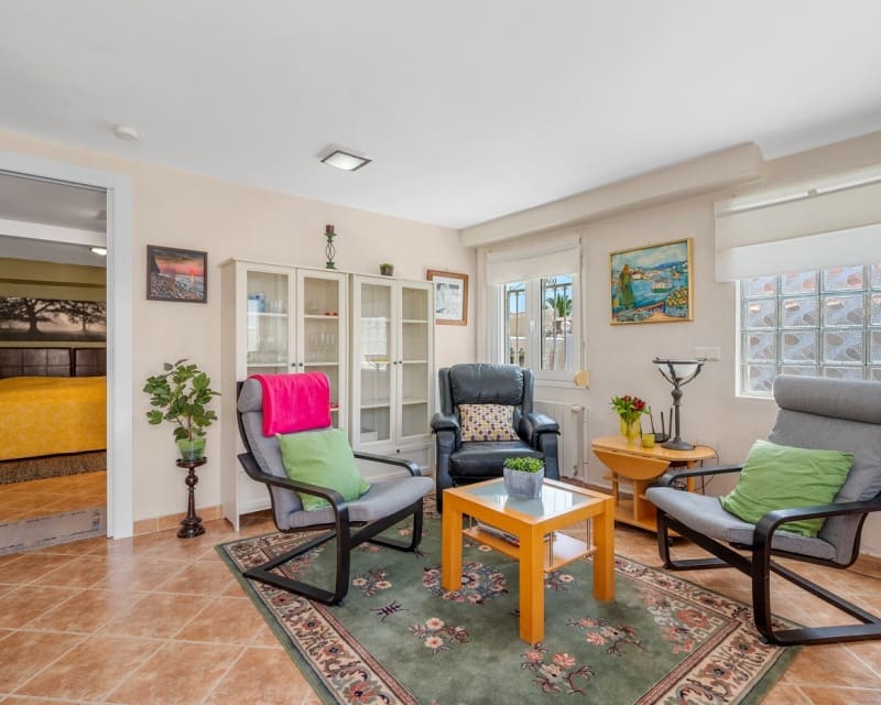 3 Zimmer Villa zu verkaufen in Ciudad Quesada mit Pool - 460.000 € (Ref: 9552172)