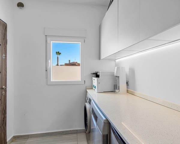 5 slaapkamer Villa te koop in Ciudad Quesada, Rojales met zwembad - € 498.000 (Ref: 9552173)