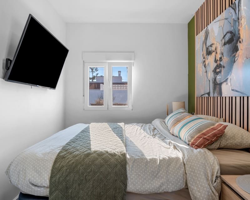 5 slaapkamer Villa te koop in Ciudad Quesada met zwembad - € 498.000 (Ref: 9552173)