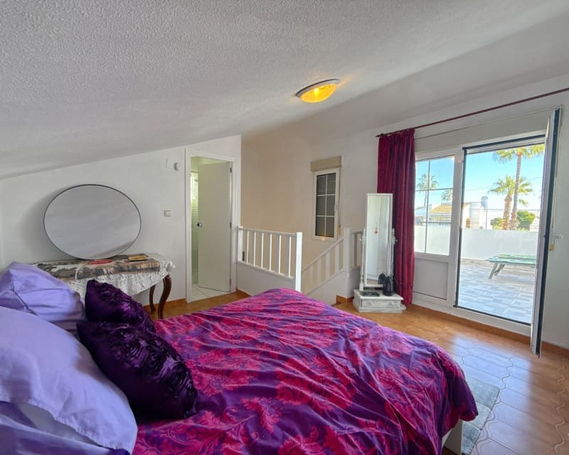 3 sovrum Hus till salu i Villamartin med pool - 229 950 € (Ref: 9552190)