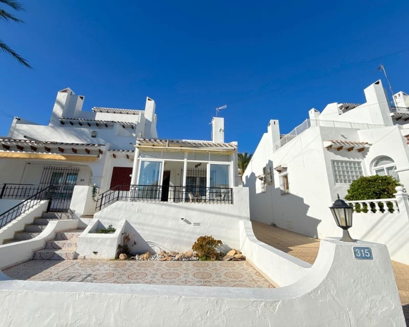 3 sovrum Hus till salu i Villamartin med pool - 229 950 € (Ref: 9552190)