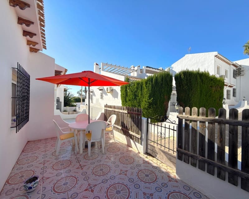 3 sovrum Hus till salu i Villamartin med pool - 229 950 € (Ref: 9552190)