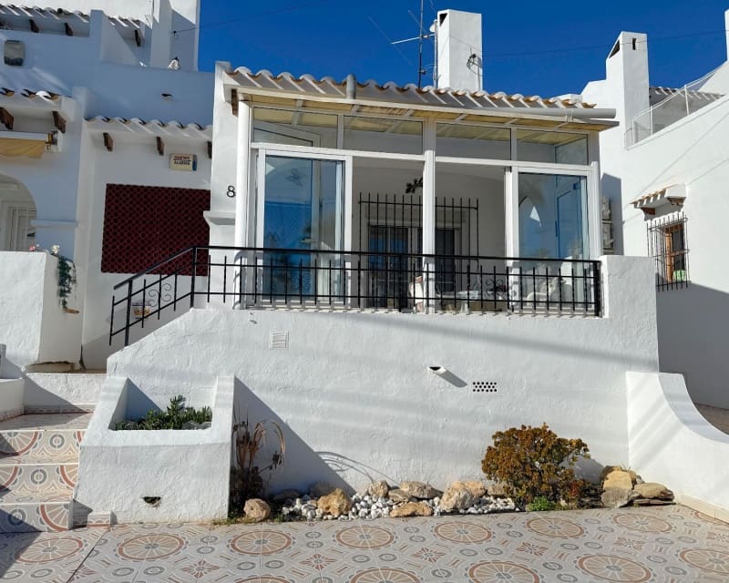 3 sovrum Hus till salu i Villamartin med pool - 229 950 € (Ref: 9552190)