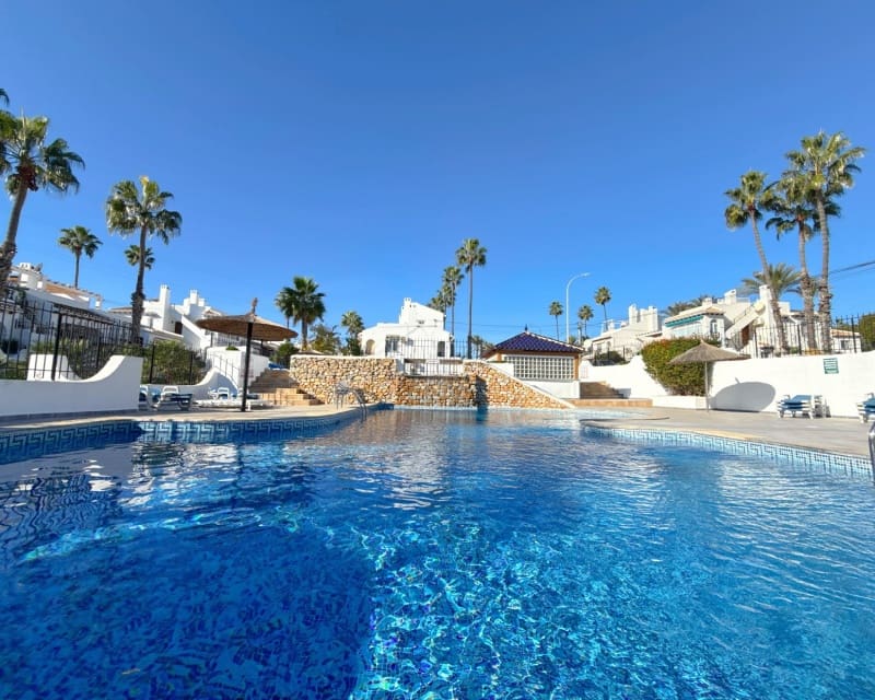 3 sovrum Hus till salu i Villamartin med pool - 229 950 € (Ref: 9552190)