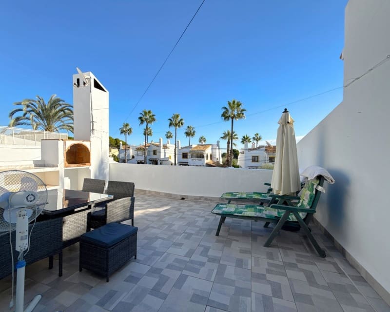 3 sovrum Hus till salu i Villamartin med pool - 229 950 € (Ref: 9552190)