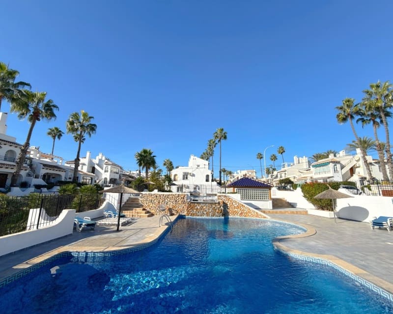 3 sovrum Hus till salu i Villamartin med pool - 229 950 € (Ref: 9552190)