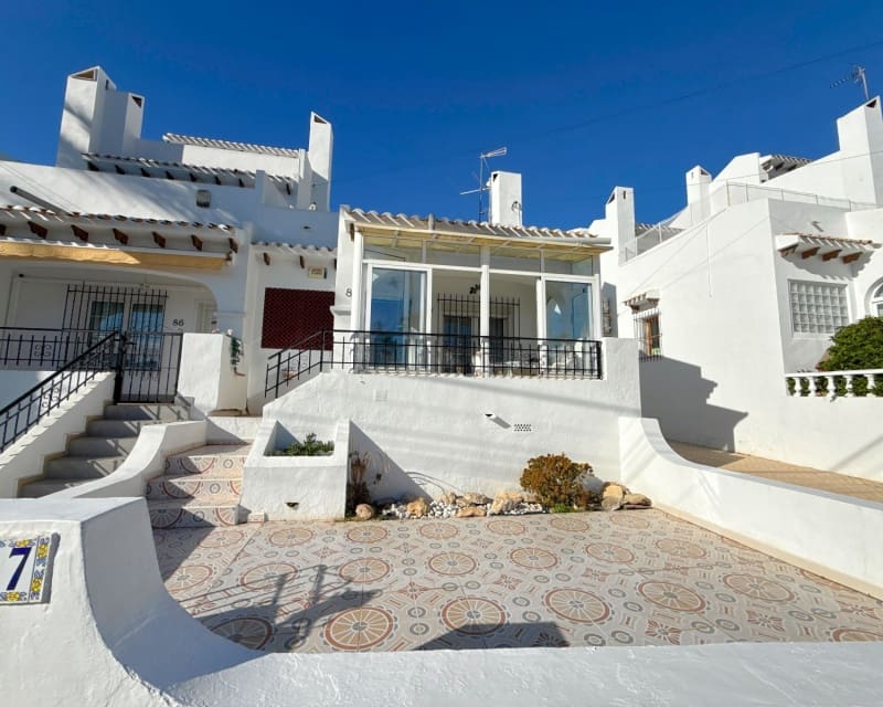 3 sovrum Hus till salu i Villamartin med pool - 229 950 € (Ref: 9552190)