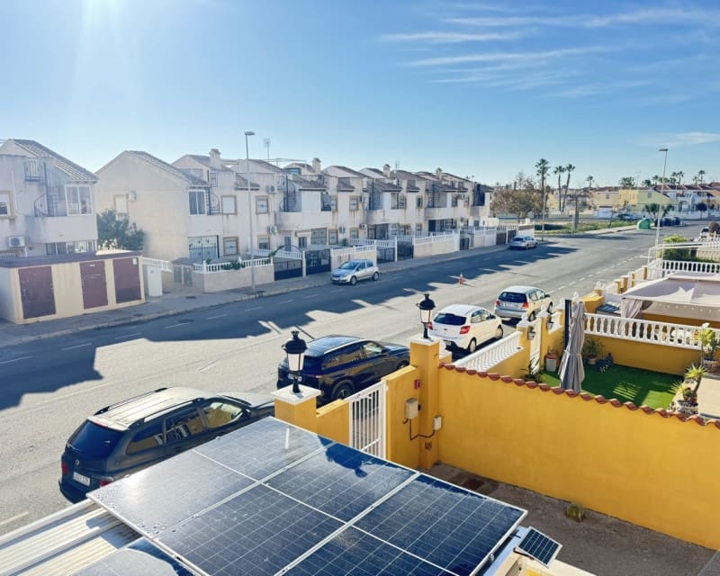 2 bedroom Townhouse for sale in Cabo Roig with pool - € 219,000 (Ref: 9552194)