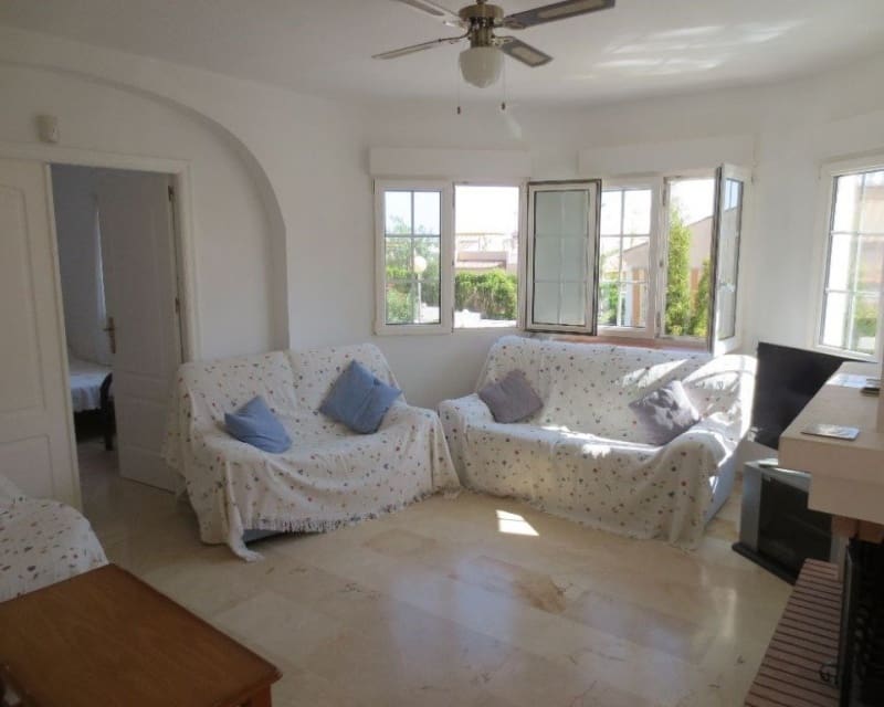 6 makuuhuone Huvila myytävänä paikassa Villamartin mukana uima-altaan - 510 000 € (Ref: 9552195)