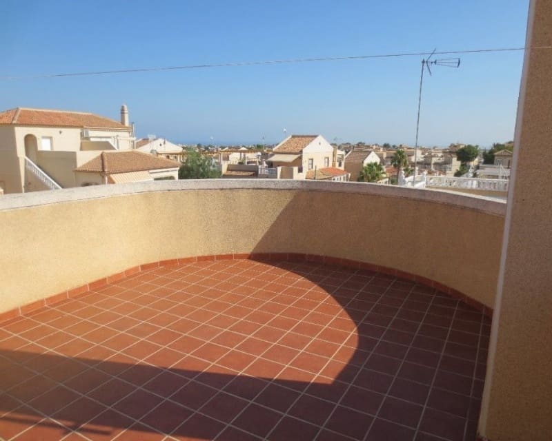 6 makuuhuone Huvila myytävänä paikassa Villamartin mukana uima-altaan - 510 000 € (Ref: 9552195)