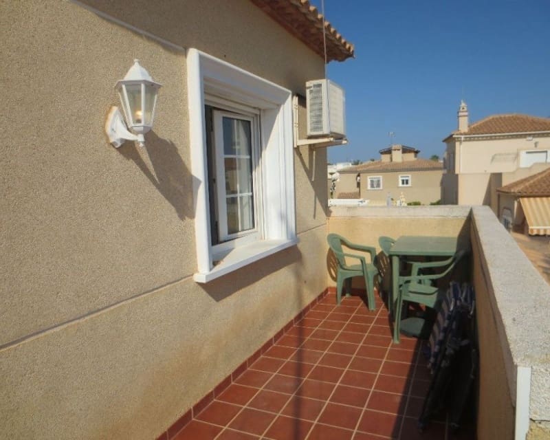 6 makuuhuone Huvila myytävänä paikassa Villamartin mukana uima-altaan - 510 000 € (Ref: 9552195)