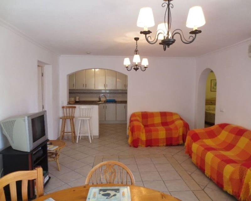 6 makuuhuone Huvila myytävänä paikassa Villamartin mukana uima-altaan - 510 000 € (Ref: 9552195)