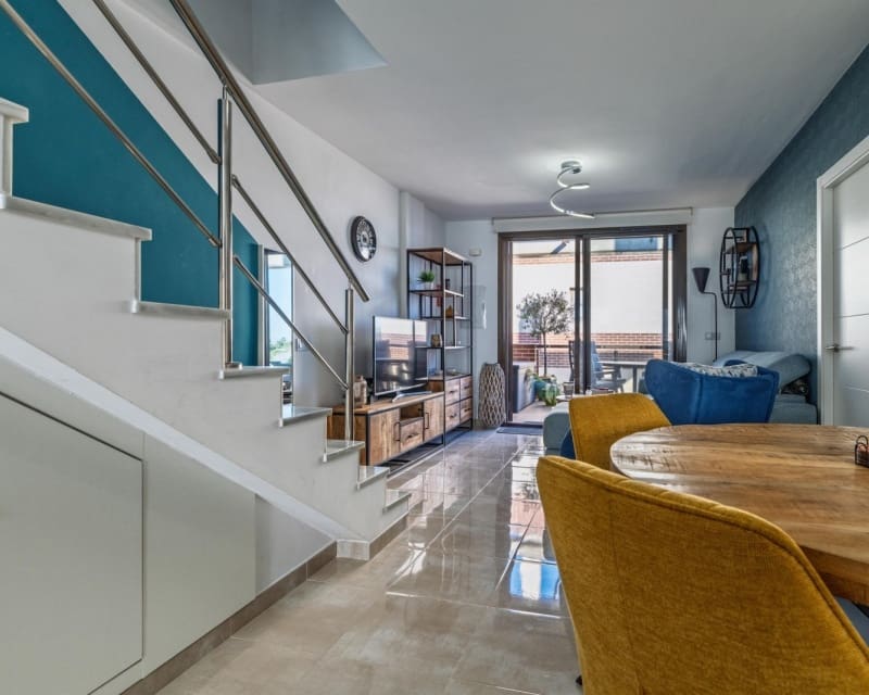 3 slaapkamer Appartement te koop in Cabo Roig met zwembad - € 249.900 (Ref: 9552197)