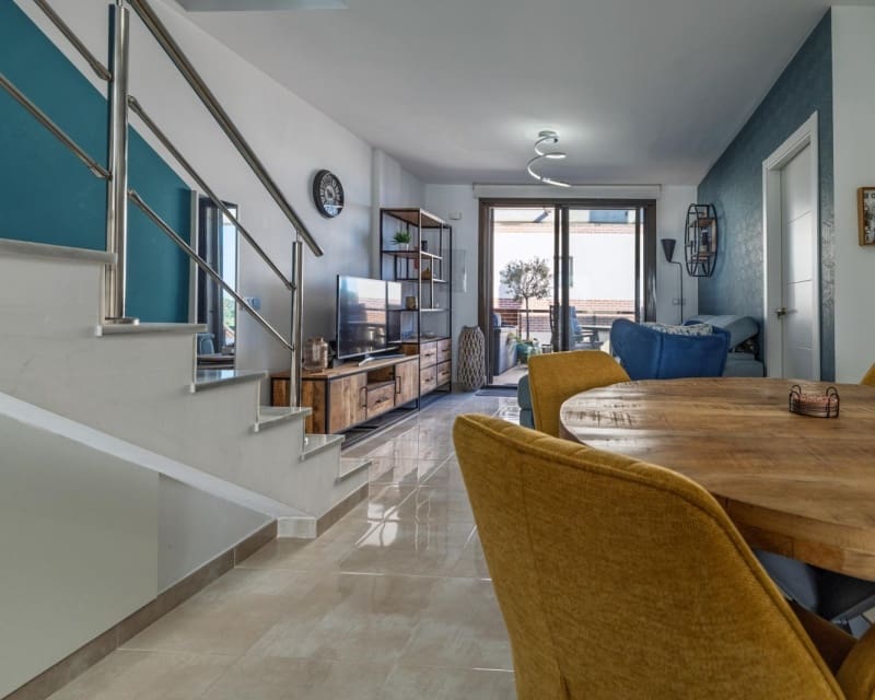 3 slaapkamer Appartement te koop in Cabo Roig met zwembad - € 249.900 (Ref: 9552197)