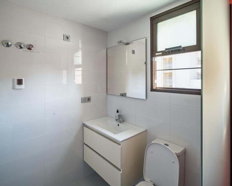 3 slaapkamer Appartement te koop in Cabo Roig met zwembad - € 249.900 (Ref: 9552197)