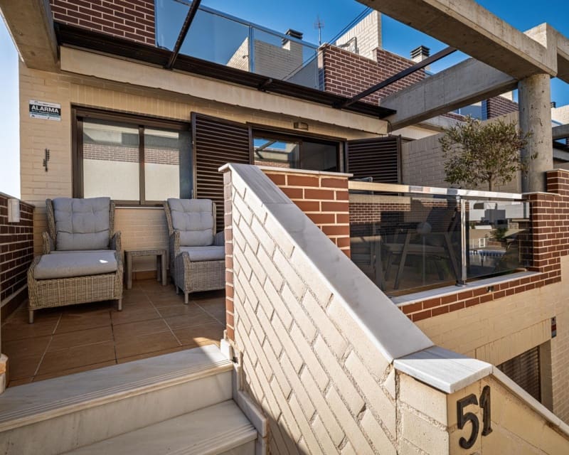 3 slaapkamer Appartement te koop in Cabo Roig met zwembad - € 249.900 (Ref: 9552197)