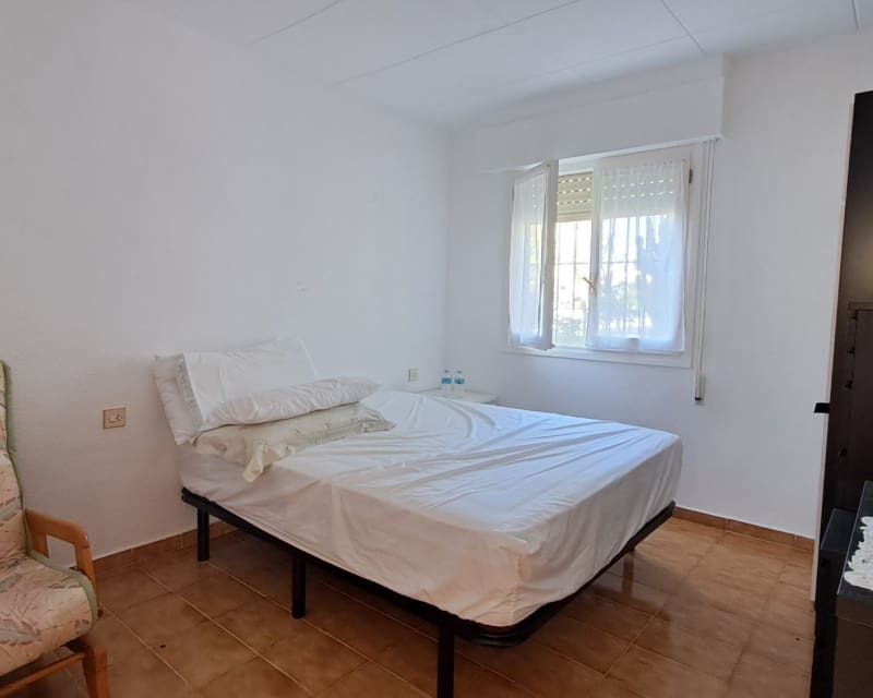 2 makuuhuone Huvila myytävänä paikassa La Florida - 219 000 € (Ref: 9552203)