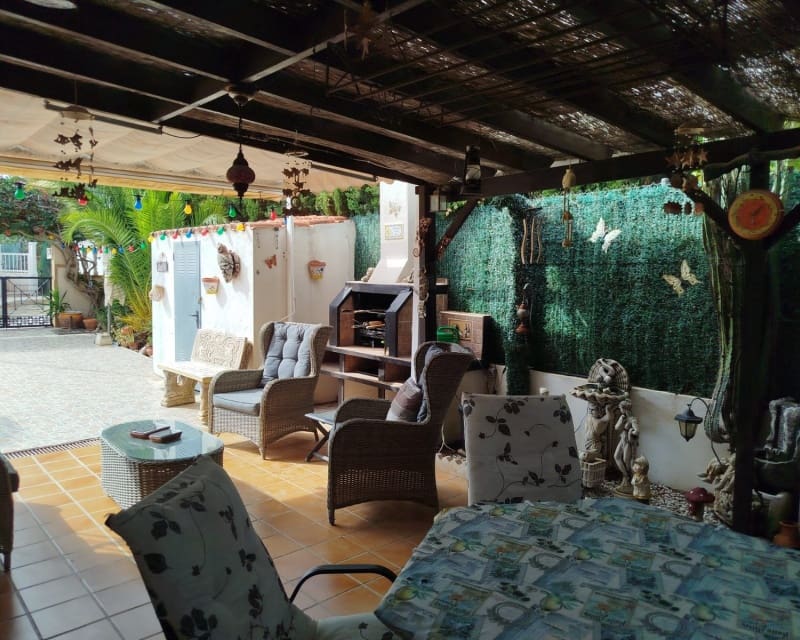 3 sovrum Hus till salu i Villamartin med pool - 240 000 € (Ref: 9552204)