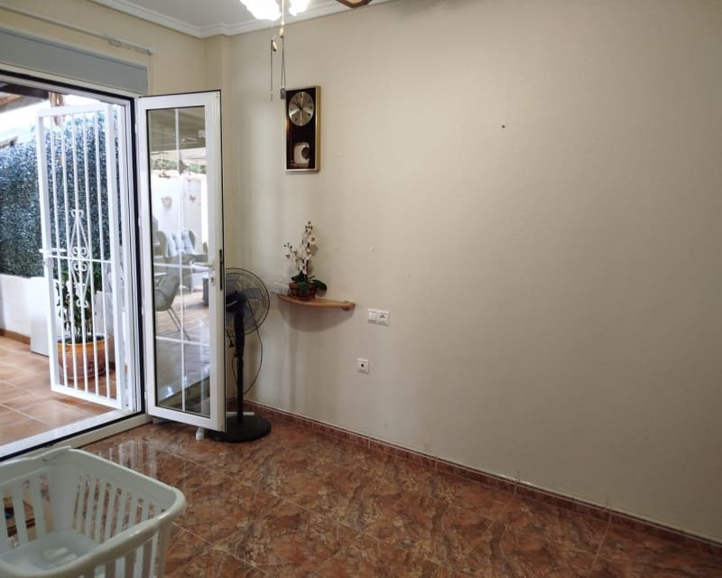 3 sovrum Hus till salu i Villamartin med pool - 240 000 € (Ref: 9552204)